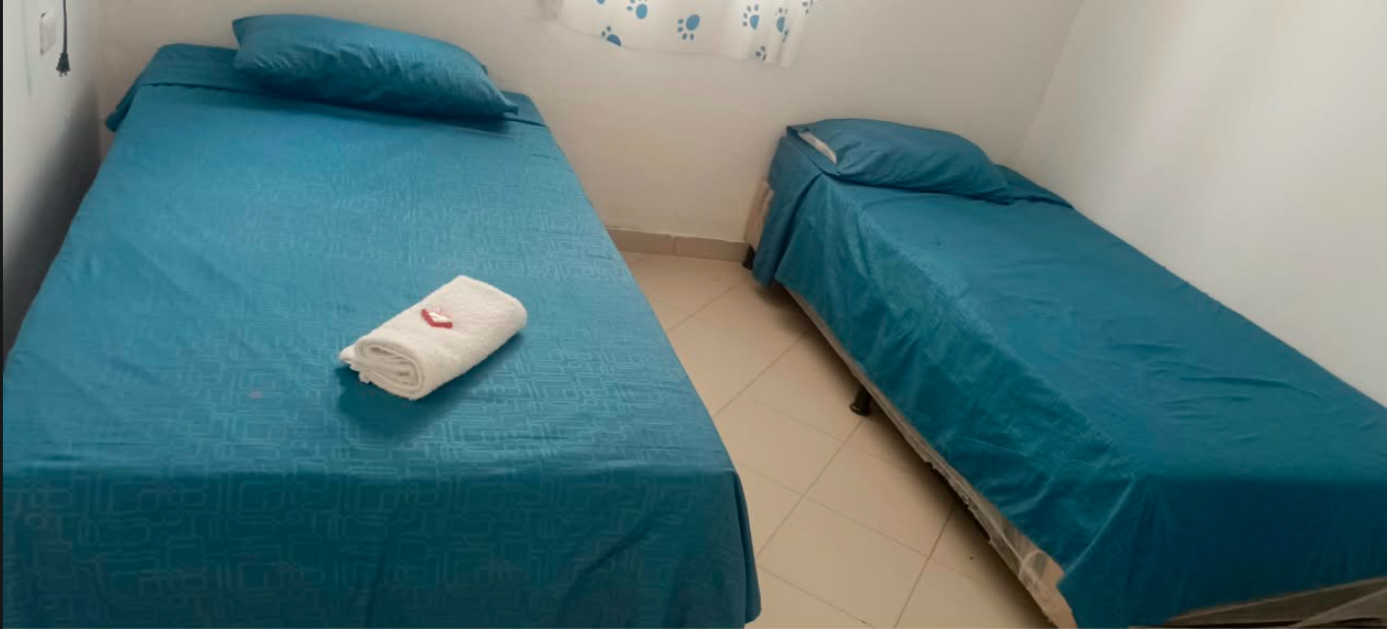 Habitación con dos camas